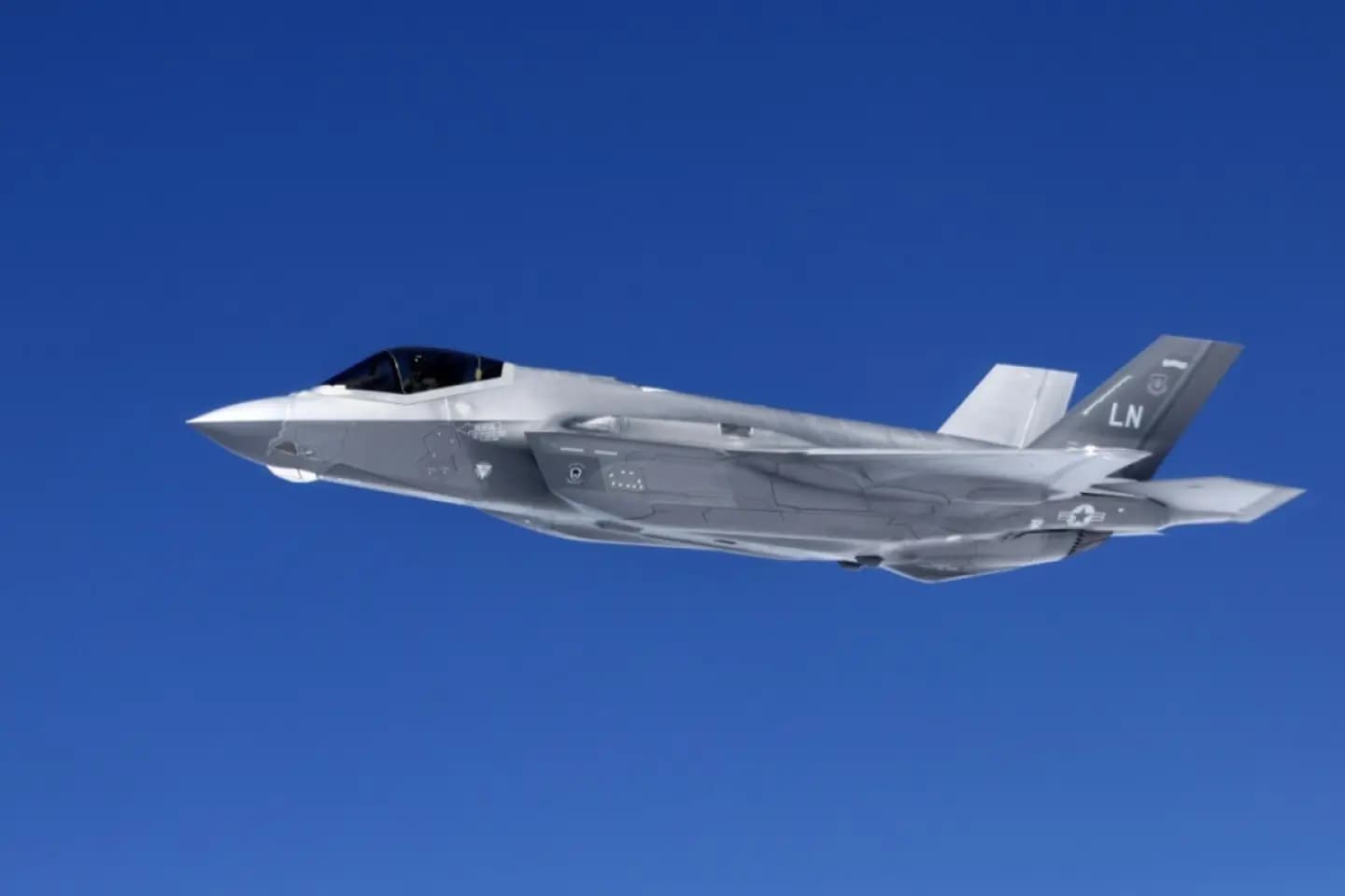 Austria a respins cererile SUA de survolare militară a teritoriului său
