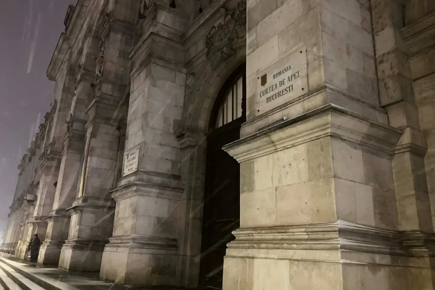Guvernul, obligat prin sentință judecătorească să plătească restanțele salariale către magistrați