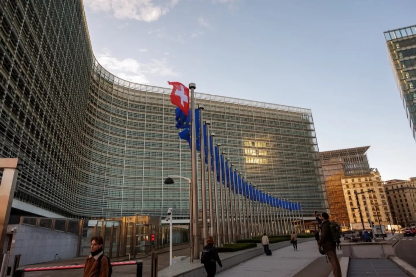 Comisarul european pentru sănătate absolvit de acuzația de spionaj