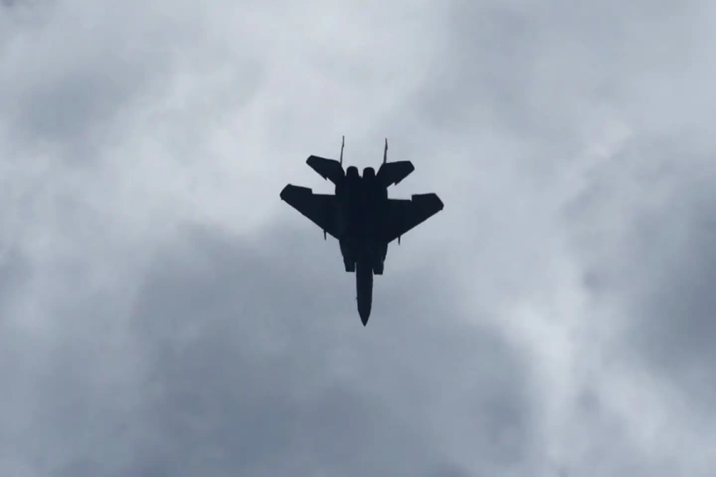 Iranul anunță încetarea operațiunilor militare împotriva Israelului