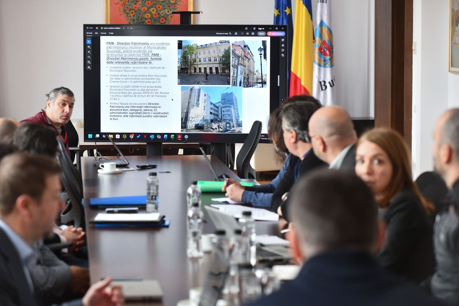 PMB: Inventariem patrimoniul Bucureştiului! În premieră în ultimii 35 de ani, municipalitatea va avea o bază de date unică a clădirilor, terenurilor şi garajelor aflate în proprietate / Ciucu: Aşa nu mai putem sta, pică oraşul pe noi