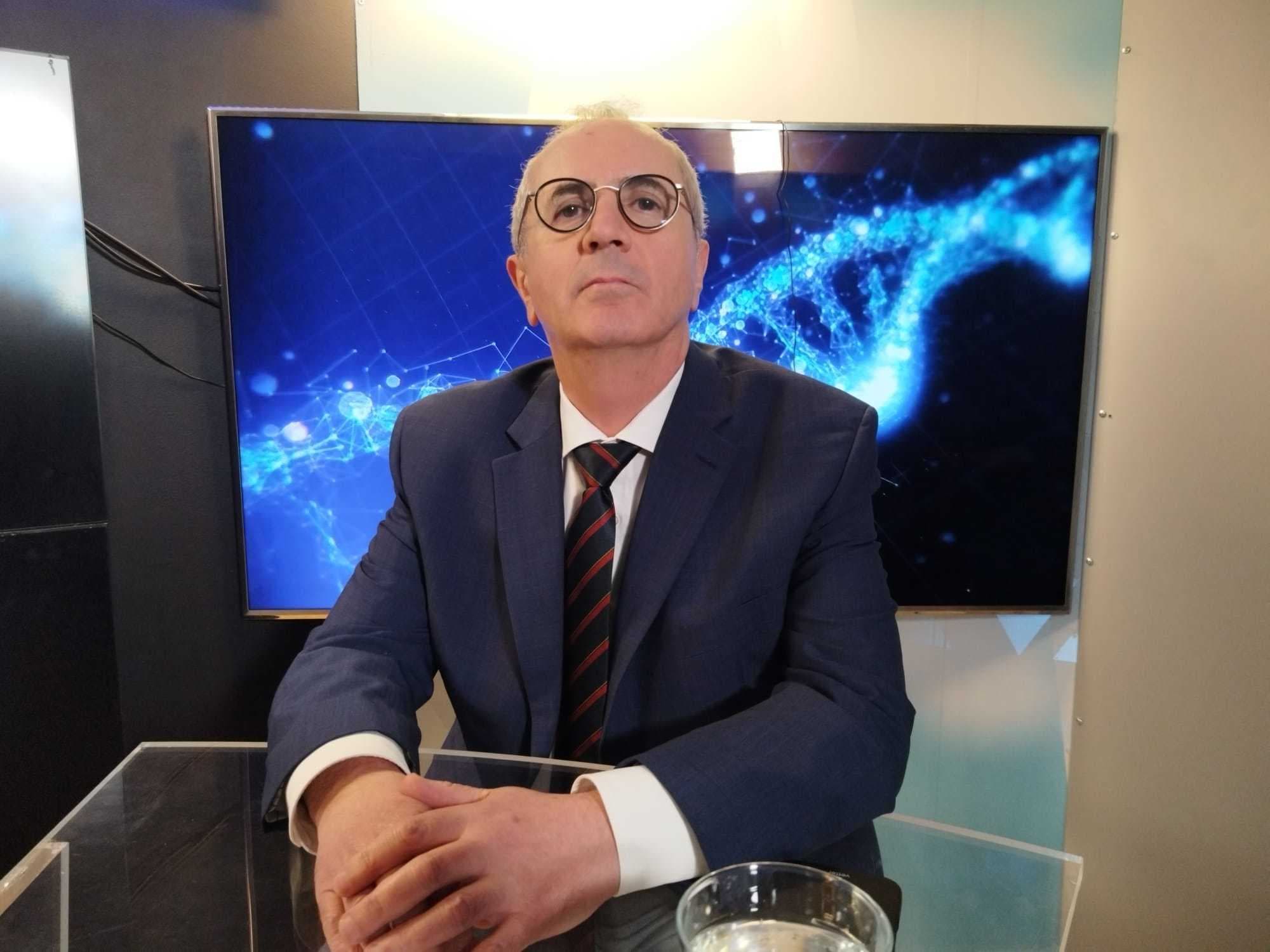 Medicul Daniel Coriu, pacienţilor cu boli hematologice: De boală avem noi grijă, dumeavoastră aveţi grijă de trupul dumneavoastră. Mişcarea, viaţa sănătoasă sunt elemente-cheie