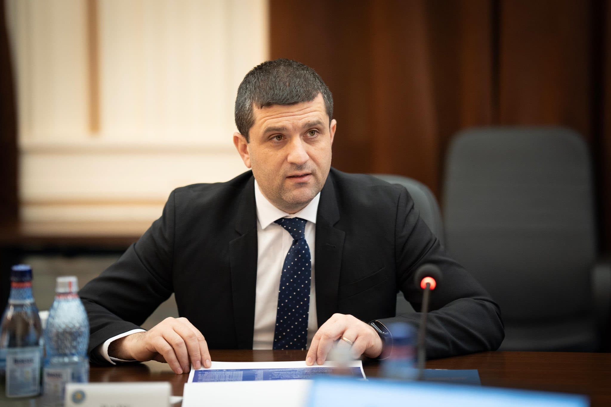Radu Miruţă anunţă că Armata Română angajează aproape 7.000 de oameni, un record pentru ultimul deceniu