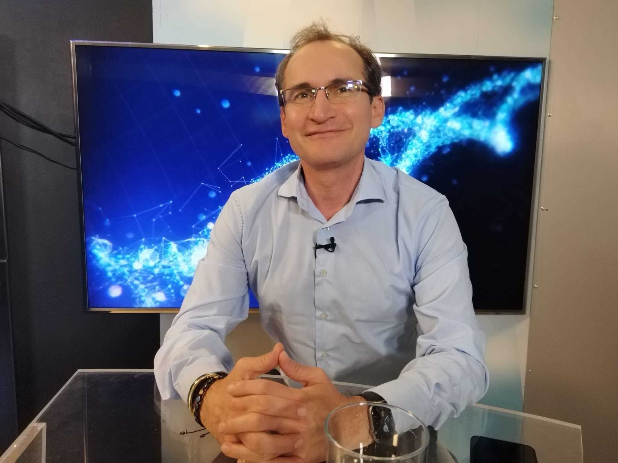 Dr. Adrian Stănescu (medic primar gerontologie şi geriatrie): Acum 20 de ani când am început activitatea în prima unitate Alzheimer din România aveam un pacient pe lună, între 50-60 de ani cu acest deficit cognitiv/ Acum avem doi, trei pe săptămână
