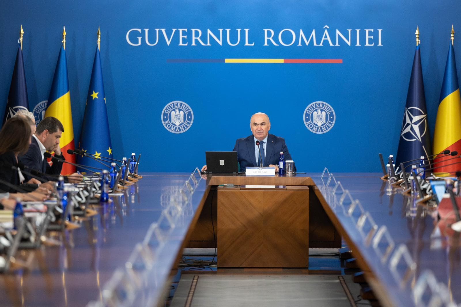 Guvernul a aprobat semnarea Acordului de împrumut SAFE, dintre Comisia Europeană şi România, în valoare de 16.680.055.394 euro / După semnare, Acordul de împrumut va fi aprobat prin lege