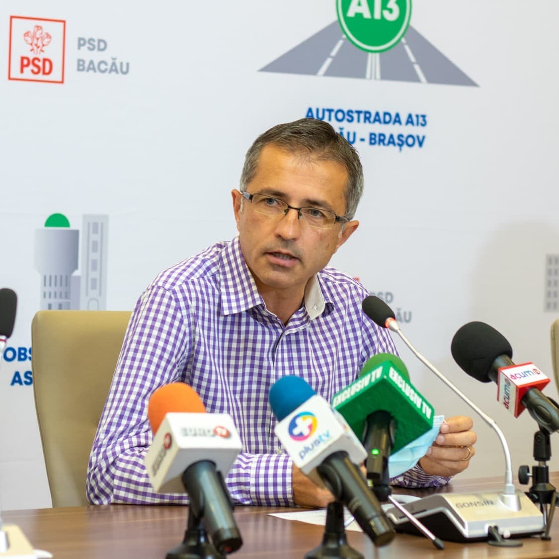 ADRIAN VEŞTEA, DESEMNAT PREMIER - Benea (PSD): Pentru Bacău, un posibil cabinet Veştea ar putea echivala cu un guvern mai atent la nevoile comunităţilor locale, o serioasă oportunitate de a «motoriza» politic proiectul autostrăzii A13 Bacău – Braşov