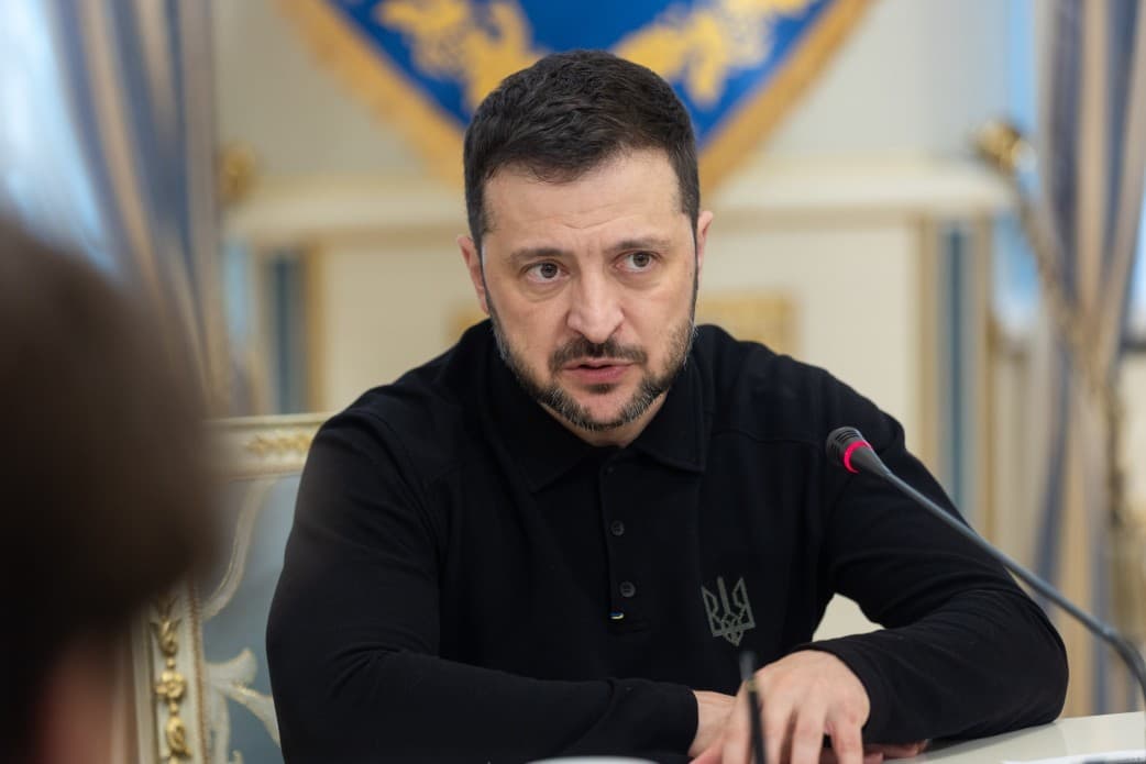 Zelenski: Ucraina declară încetarea focului începând cu 6 mai şi se aşteaptă la acţiuni similare din partea Rusiei