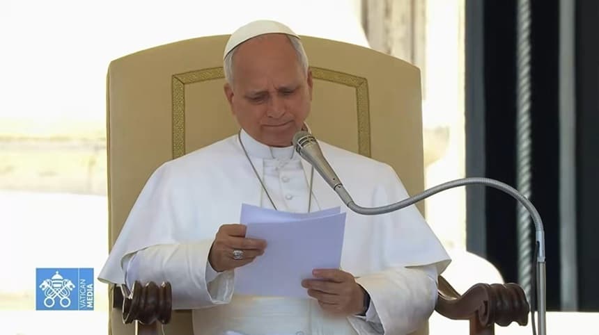 Leon al XVI-lea salută acordul între SUA şi Iran şi îndeamnă la ”stingerea urii” şi la dialog în Ucraina