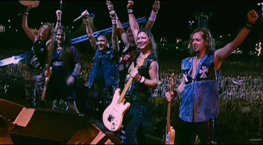 Documentarul "Iron Maiden: Burning Ambition", lansat în cinematografe înaintea concertului de la Bucureşti - VIDEO