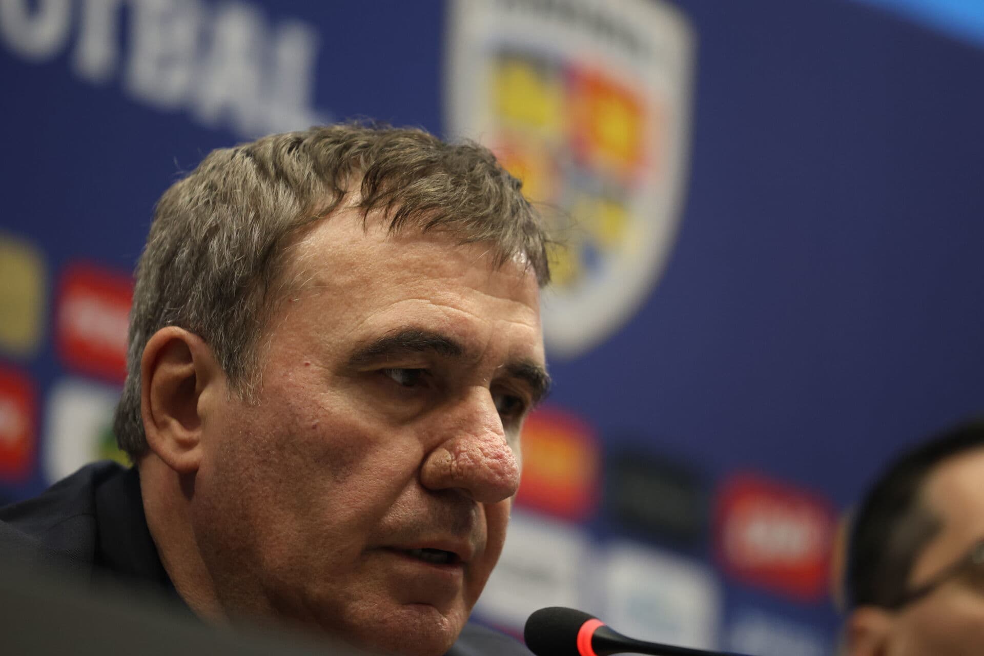 Gheorghe Hagi a anunţat lotul pentru meciurile cu Georgia şi Ţara Galilor / Cinci jucători nu au mai evoluat pentru prima reprezentativă / De la campioana Universitatea Craiova, pe listă sunt şase fotbalişti