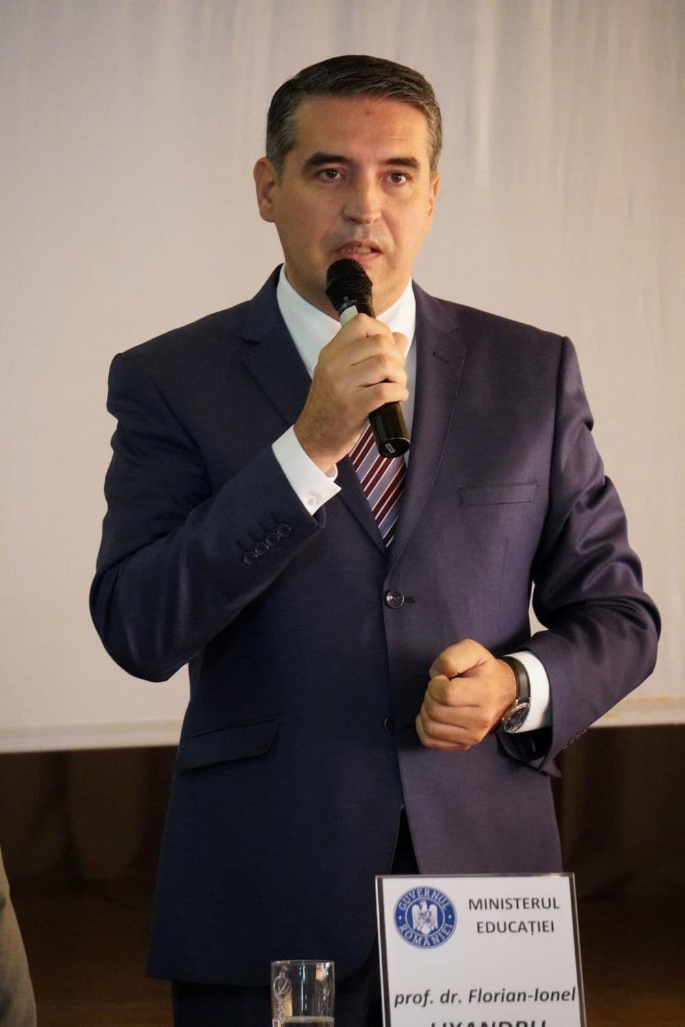Florin Lixandru: „Rolul inspectoratelor este decisiv în organizarea educaţiei” – de ce desfiinţarea lor nu e soluţia