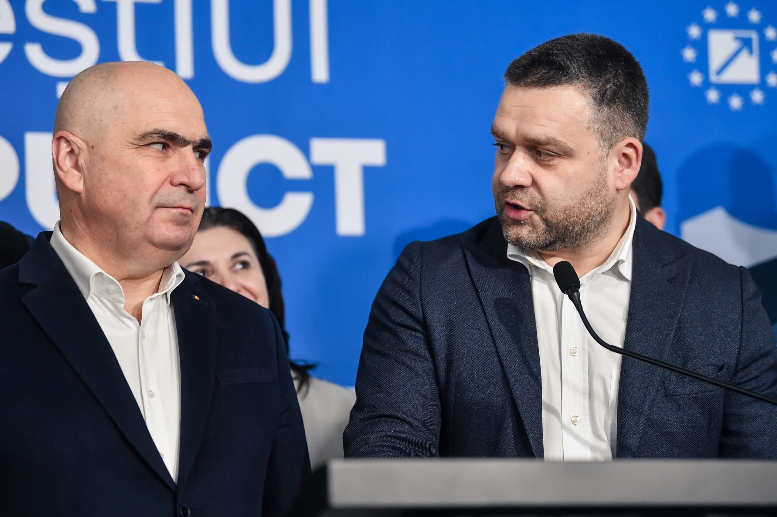 Domnul Ciucu crede că tot domnul Bolojan, proaspăt demis prin moțiune de cenzură, trebuie să fie noul premier. Are și un argument
