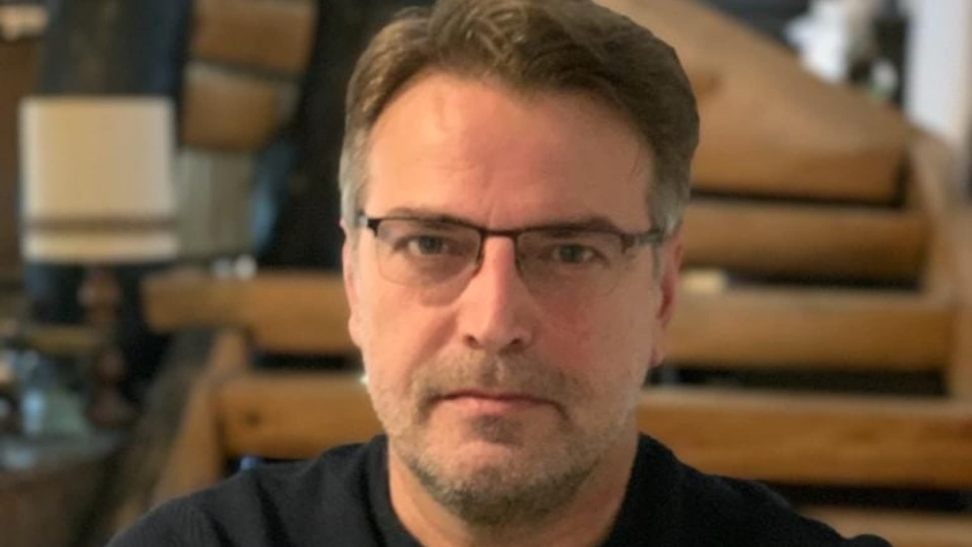 Ioan Isaiu s-a stins din viață la vârsta de 56 de ani. Actorul ar fi suferit un infarct în timpul filmărilor la București