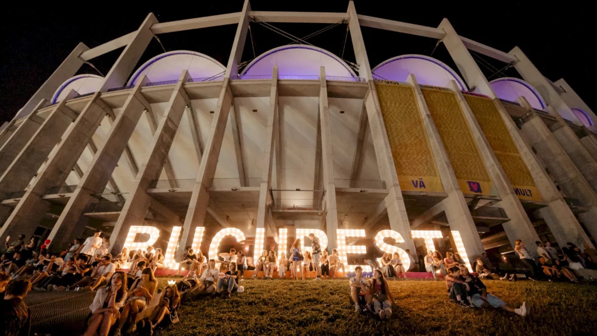 Se anulează Kapital Festival 2026, un fel de Untold cu Neversea de București. Turn Down provocat de instabilitate politică și taxele uriașe pentru evenimente, spun organizatorii