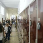 Un deputat PNL cere Ministerului Educației să interzică pauzele de 5 minute în școlile unde programul a fost modificat cu aprobarea inspectoratelor / Ministerul Educației: Inspectoratele școlare monitorizează respectarea duratei minime a pauzelor