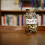Studenții câștigă mai mult, dar își permit tot mai puțin, iar cei care nu muncesc se regăsesc deja pe deficit, avertizează Uniunea Studenților din România, după raportul Eurostudent VIII