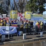 Protest în fața Ministerului Educației mâine, 29 aprilie, anunțat de sindicatele din învățământul preuniversitar în plină criză politică generată de alianța PSD cu partidul extremist AUR la moțiunea de cenzură