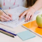 Orarul școlar și lipsa cantinelor în școli, riscuri pentru nutriția sănătoasă a copiilor / Medic INSP: Alimentația influențează performanța școlară