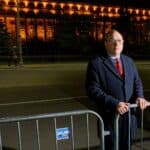 Ministrul Mihai Dimian, ieșire în decor la întrebarea dacă a discutat cu profesorii despre simularea de la clasa a VIII-a: Solicit tuturor părinților, înainte de a mai vorbi și de a critica școala, să se întrebe dacă în fiecare zi le-au spus copiilor lor să învețe. Până nu facem acest lucru, să nu mai discutăm despre ce fac și nu fac profesorii