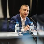 Primăriile care vor închide sălile de jocuri de noroc vor primi bani pentru construirea de școli sau grădinițe noi, ori pentru modernizarea celor existente, anunță președintele Consiliului Județean Timiș, Alfred Simonis