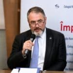 Sorin Costreie, consilierul prezidențial pe educație: Am ținut cursuri despre comunicarea medic-pacient la Universitatea de Medicină din București. Amfiteatrul era aproape plin și concluzia studenților era: «cursurile acestea ar trebui să fie și pentru profesori, pentru că de acolo pleacă multe»