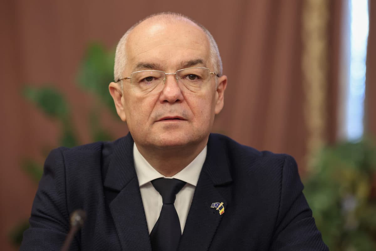 Cluj-Napoca to build solar park with nearly 7,000 panels under EUR 3.5 mln project