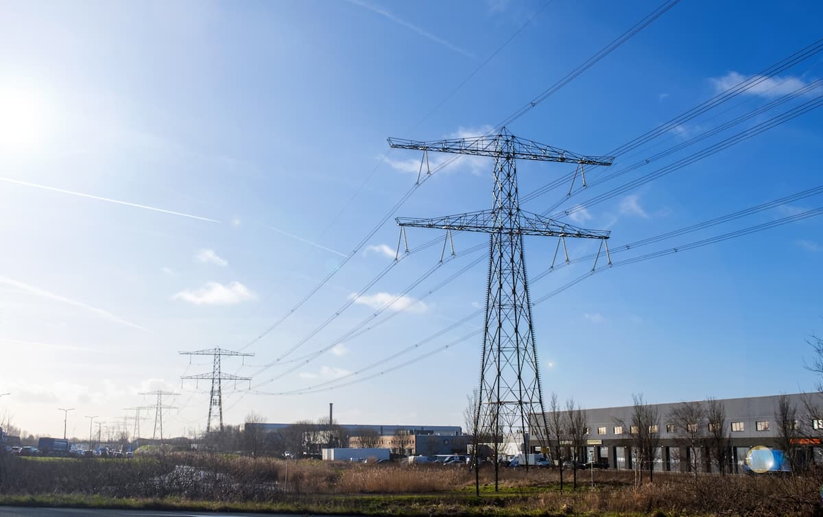 Romania’s internal energy production down overall in January-April 2026, renewables register advance