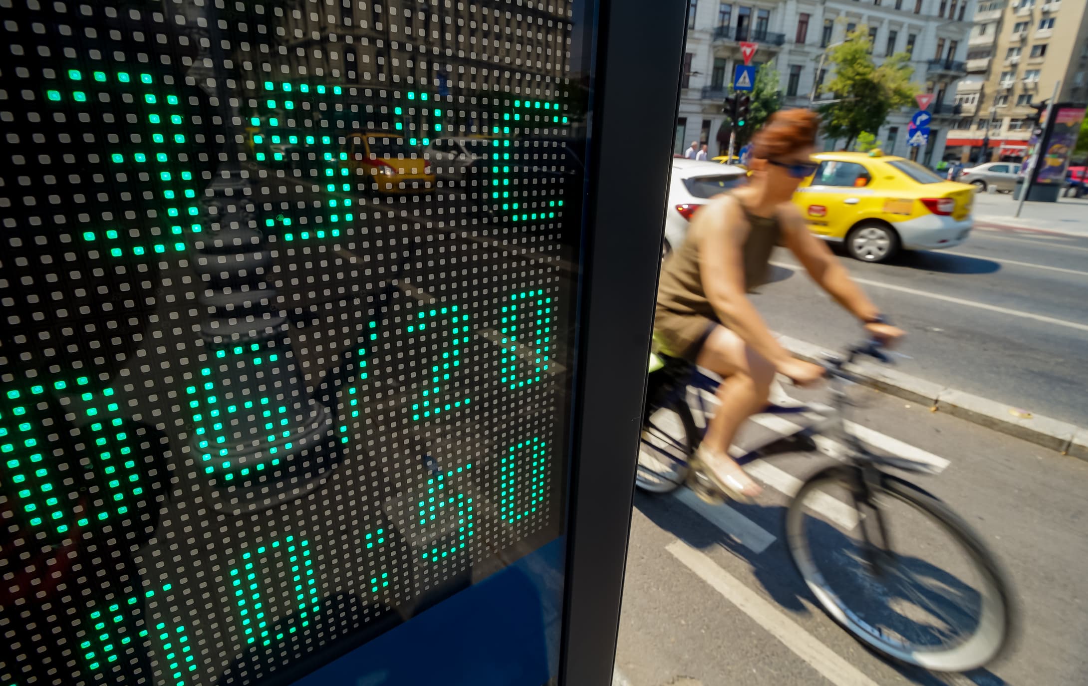 Romanian cities facing hotter summers as heatwaves intensify each decade, experts say
