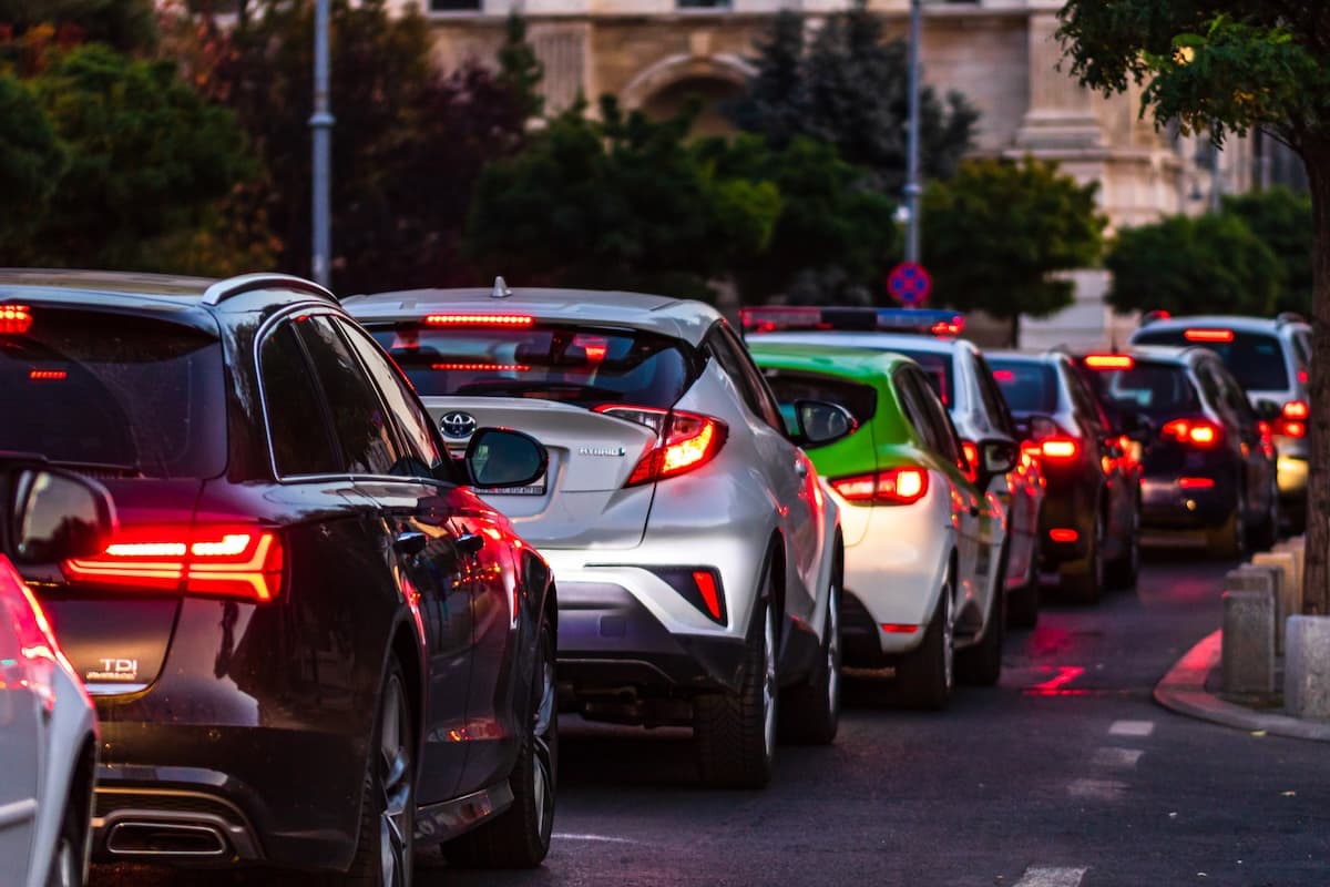 Romanians register 14% fewer new cars in January-April compared to last year