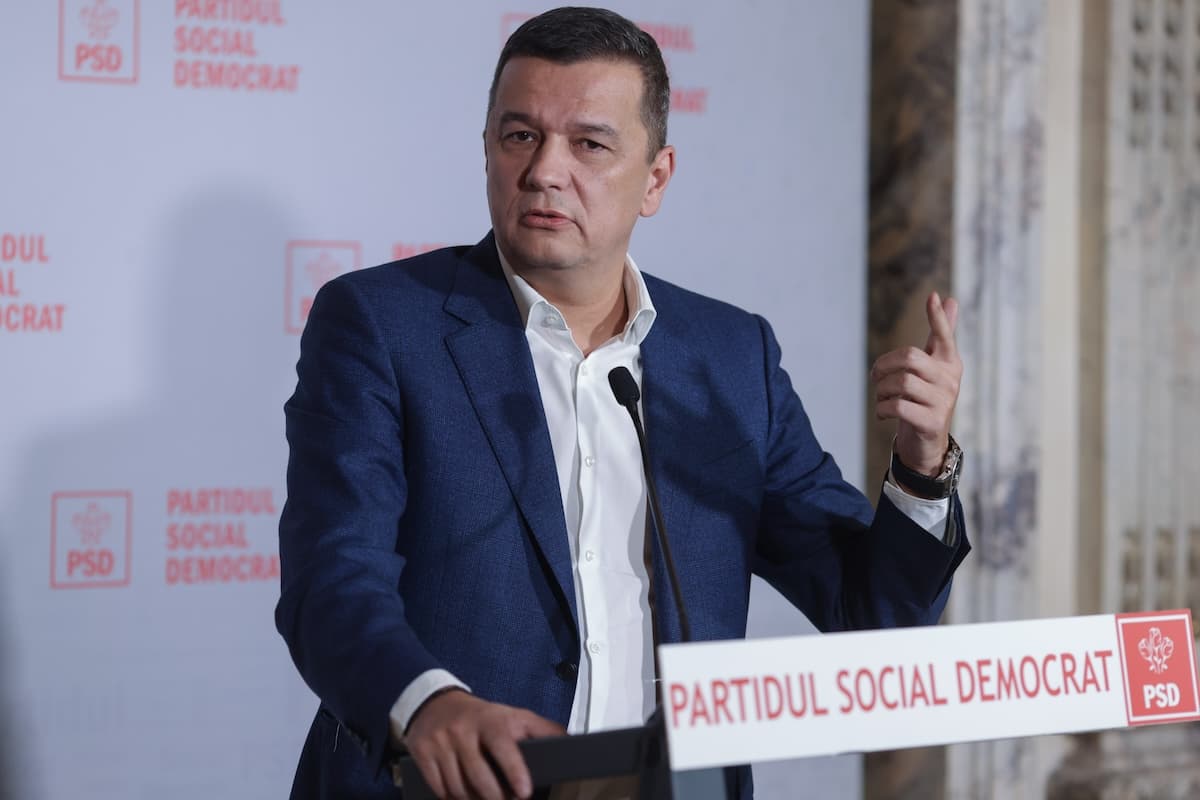 Romanian Social Democrats delay decision on backing Adrian Veștea government as coalition uncertainty continues