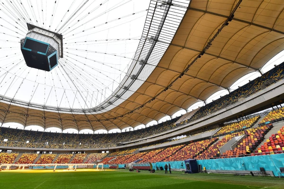 Mayor signs Bucharest’s candidacy file to host 2028 Europa League final