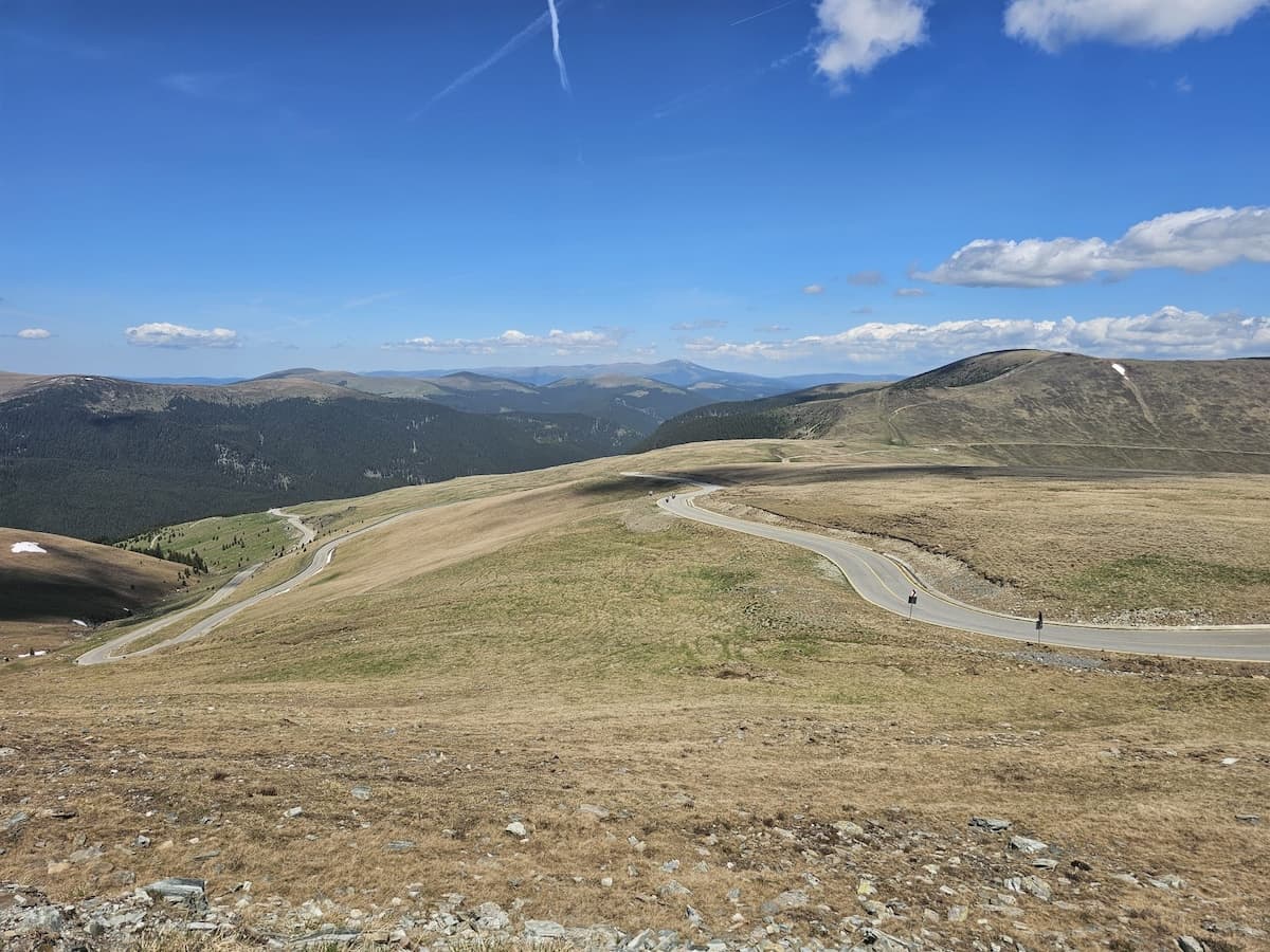Traffic reopens on Romania’s mountain road Transalpina after winter closure