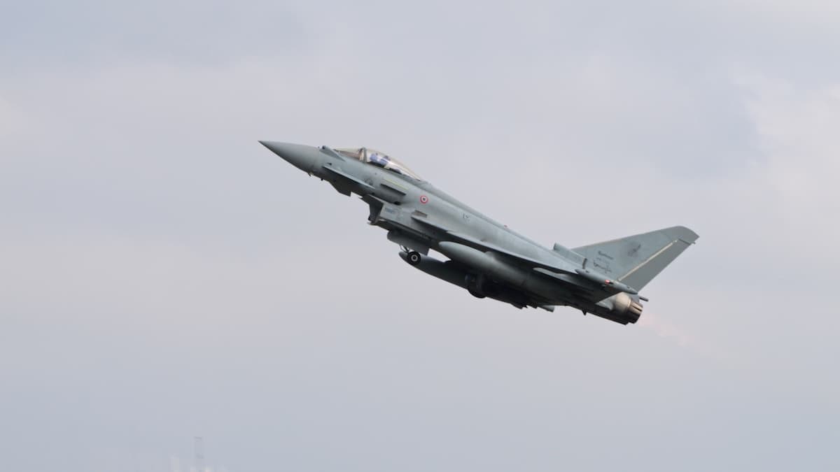 Italian Eurofighter jets arrive in Romania for NATO air policing mission