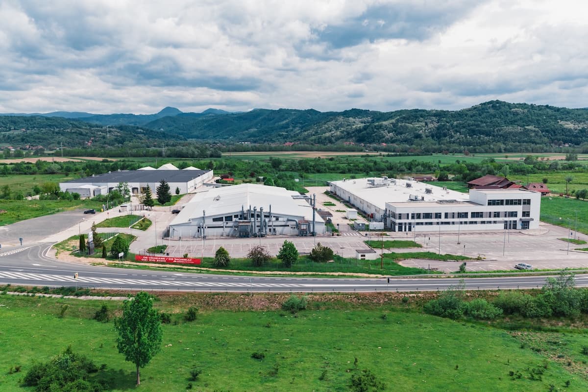 Joyson Safety puts Hunedoara automotive plant up for sale, consolidates operations in Arad
