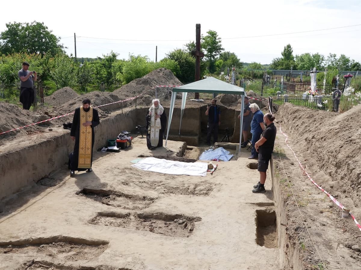 Remains of 23 political prisoners and anti-communist martyrs discovered in southern Romania