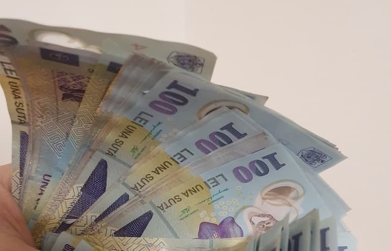 Consiliul Concurenței a câștigat două procese procedurale, cu Raiffeisen si BCR, implicate în investigația privind ROBOR. Chirițoiu: Au încercat să blocheze finalizarea investigației. Niciodată în istoria Consiliului nu s-a mai întâmplat așa ceva