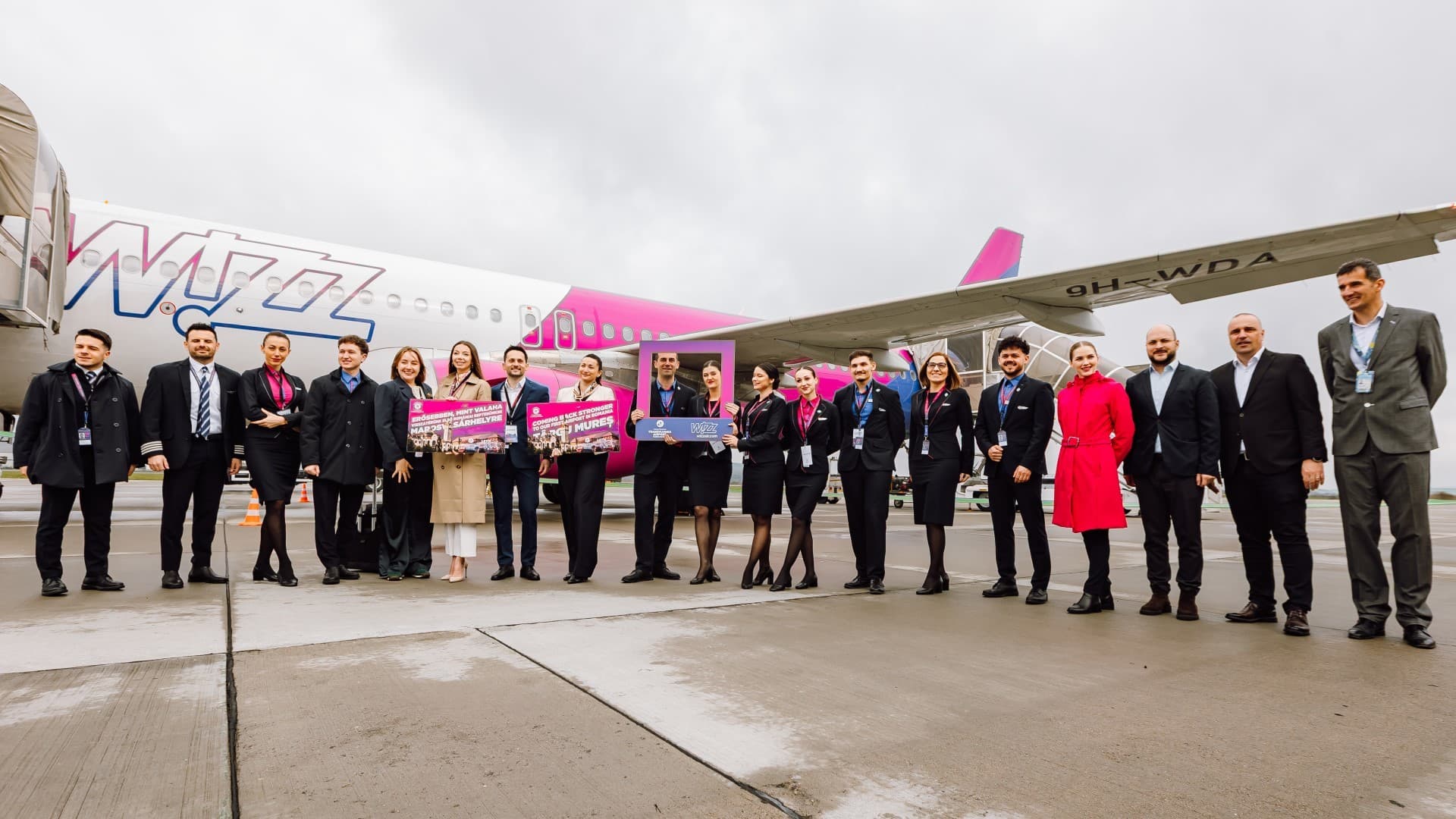 VIDEO Wizz Air, gata să poarte numele Swing Airlines: Brandul a fost ales de oamenii de pe stradă. Nu voiam să fim încă o companie aeriană alb-albastru-roșu. Erau incredibil de plictisitoare!