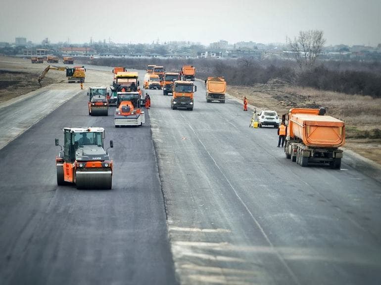 VIDEO Primul tronson de autostradă din Iași, pregătit pentru asfaltare