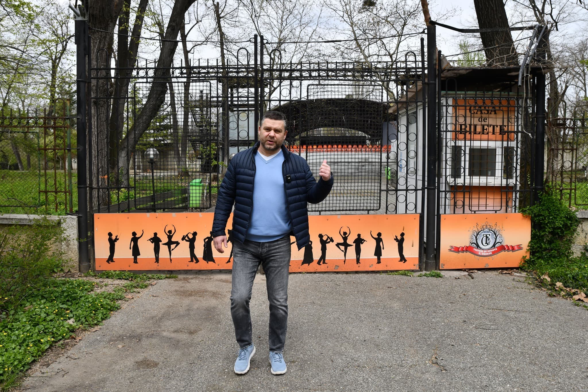 FOTO Teatrul de vară din Herăstrău va fi transformat într-o grădină demnă de un monument istoric - Ciucu