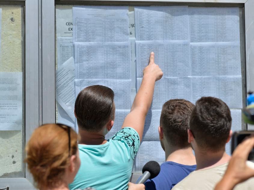 Bacalaureat în caniculă. Elevă de clasa a XII-a: „E inuman”