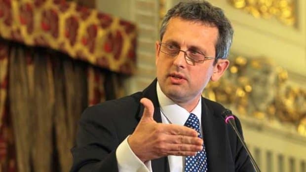Semnal puternic de alarmă tras de un cunoscut economist. Valentin Lazea, la Iași: „Avem un public total needucat economic, va merge pe fentă tot timpul”