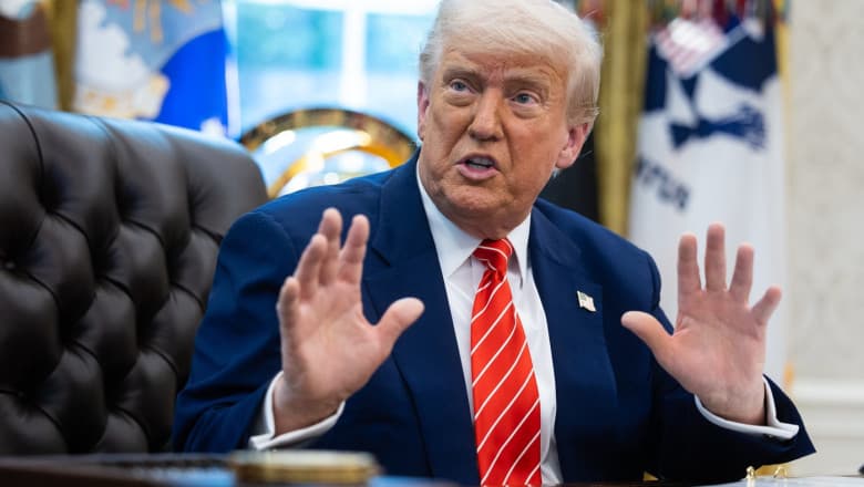 VIDEO Focuri de armă la Casa Albă. Donald și Melania Trump au fost evacuați