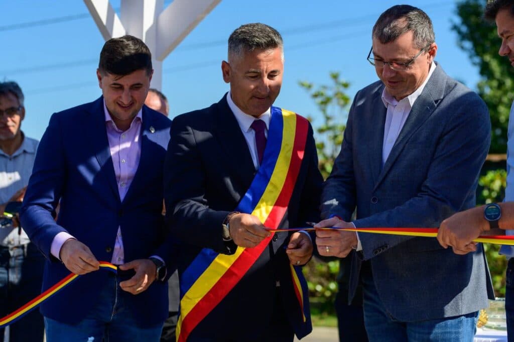 Piața agroalimentară ridicată la Plugari cu un milion de lei. Primarul crede că firma care a construit a ieșit pe pierdere