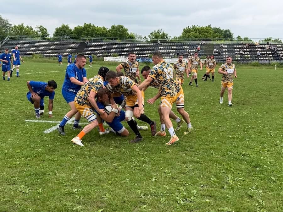 CS Politehnica Iași a învins cu 78-14 (45-7)echipa Știința Petroșani pe stadionul Tepro