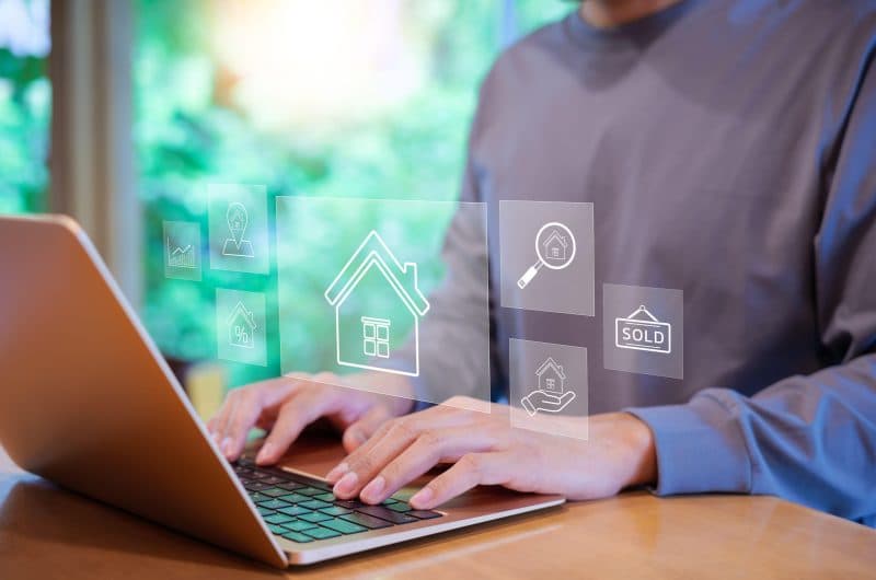 Ce îi face pe români să dea click pe un anunț imobiliar. Cuvintele care atrag cel mai mult atenția cumpărătorilor și chiriașilor