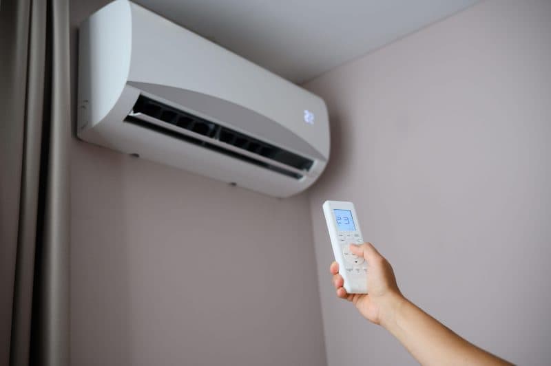 Cum să reduci consumul aerului condiționat cu până la 20% în timpul verii. Setarea care face diferența