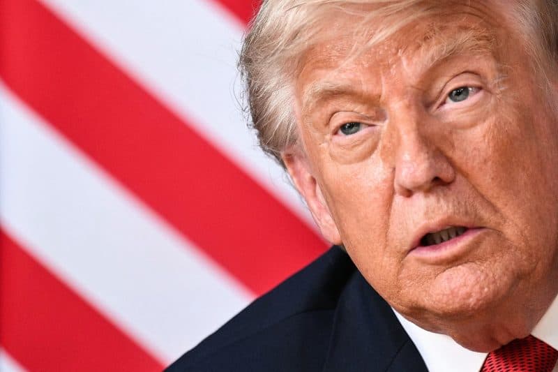 Donald Trump ridică restricțiile pentru cel mai puternic AI din lume. Anthropic primește din nou undă verde după un acord cu SUA