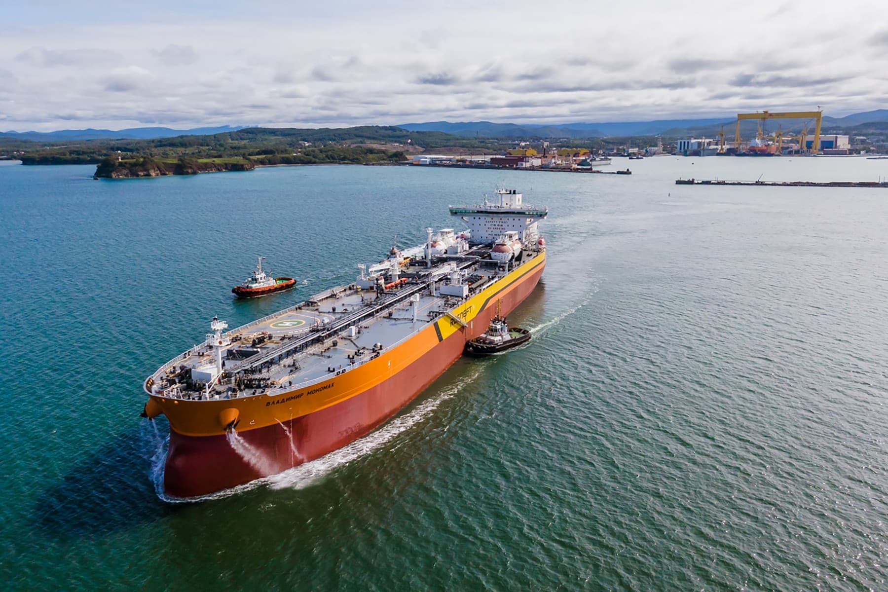„Nu se va întâmpla”: UE își pierde speranța privind interzicerea serviciilor maritime pentru petrolierele rusești