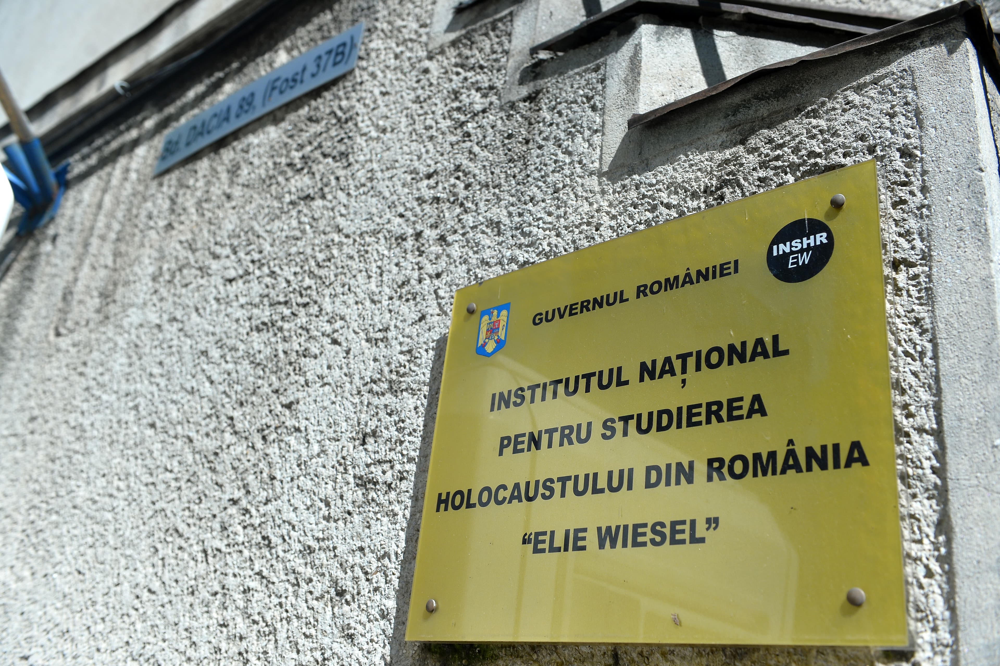 Institutul pentru Studierea Holocaustului: „E oficial! AUR vrea desființarea «Elie Wiesel» și a Muzeului de Istorie a Evreilor”