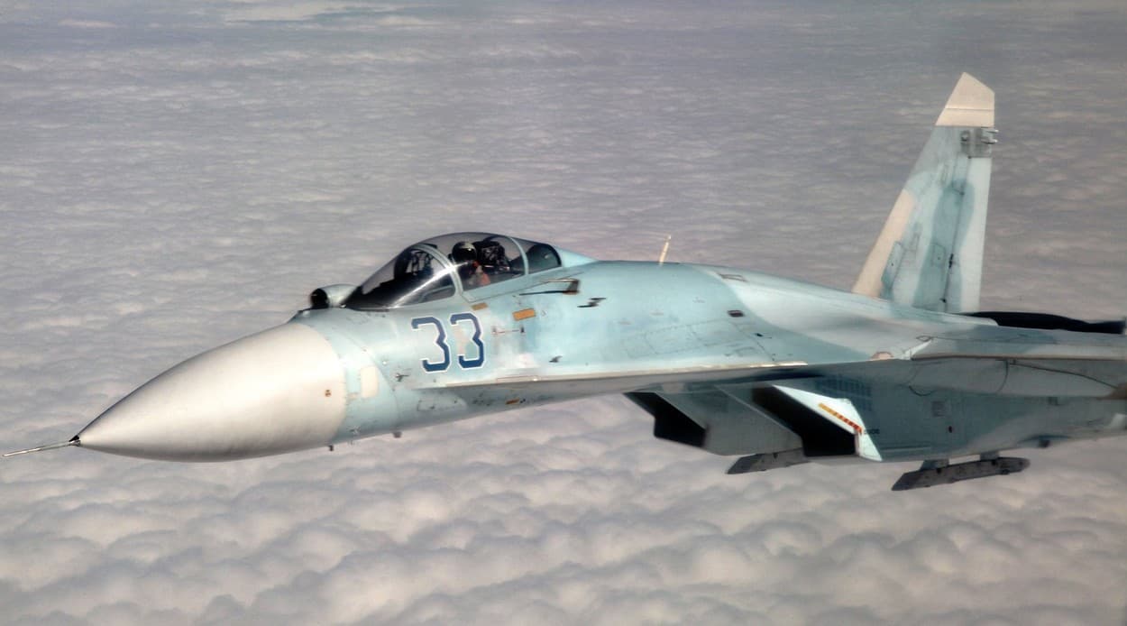 „A declanşat sistemele de urgenţă”. Londra acuză o interceptare „periculoasă” de către Rusia a unui avion britanic deasupra Mării Negre